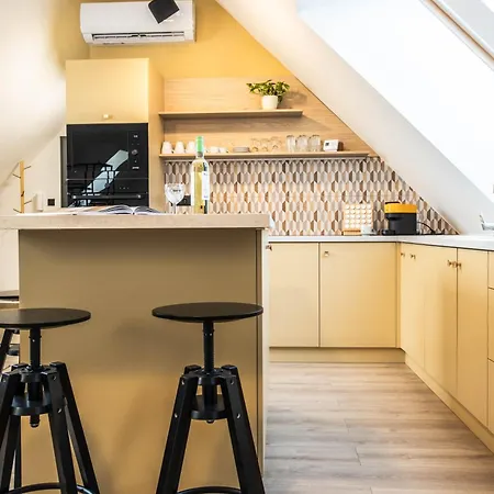 V10c By Hbo Appartement
