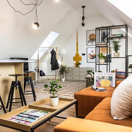 V10c By Hbo Apartment Pecs